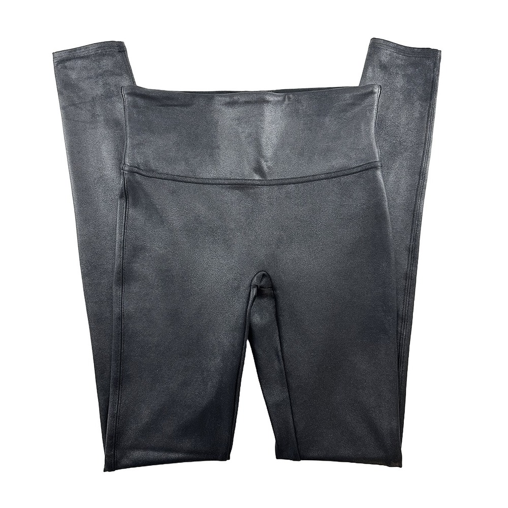 SPANX Faux Leather Coated High Rise Leggings‎ • Medium • coated black